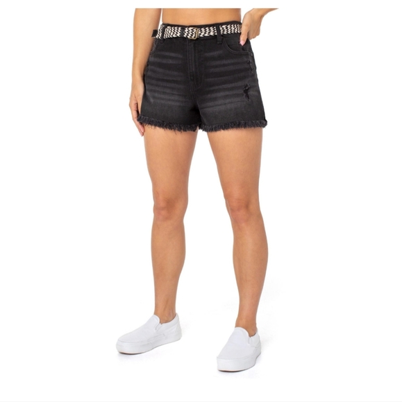 Bundle of 3 new with tags shorts - Picture 8 of 10